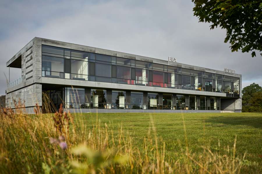 Façade cladding using DS Format stays the distance, Langelandsvej 6, 8940 Randers